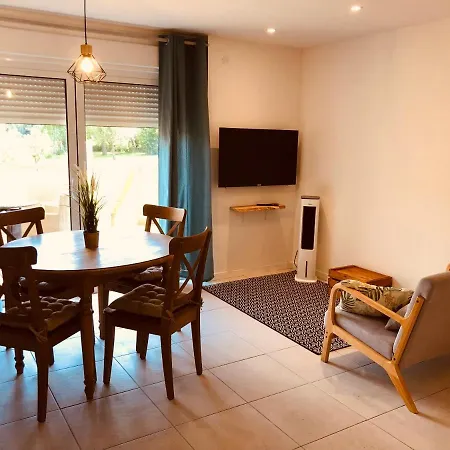 La Maison De Toi Et Moi 카스텔란